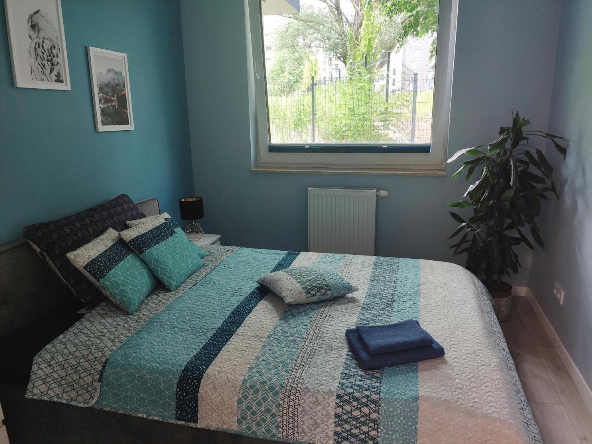 Przytulny Apartament Z Ogrodkiem Краков Экстерьер фото